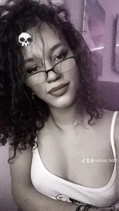 LAURA_SMIITH sexy girl🤪 Foto 4