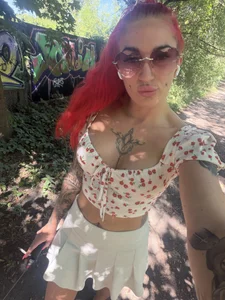 MrsRedFoxy Daily 💋😎 Pic 9