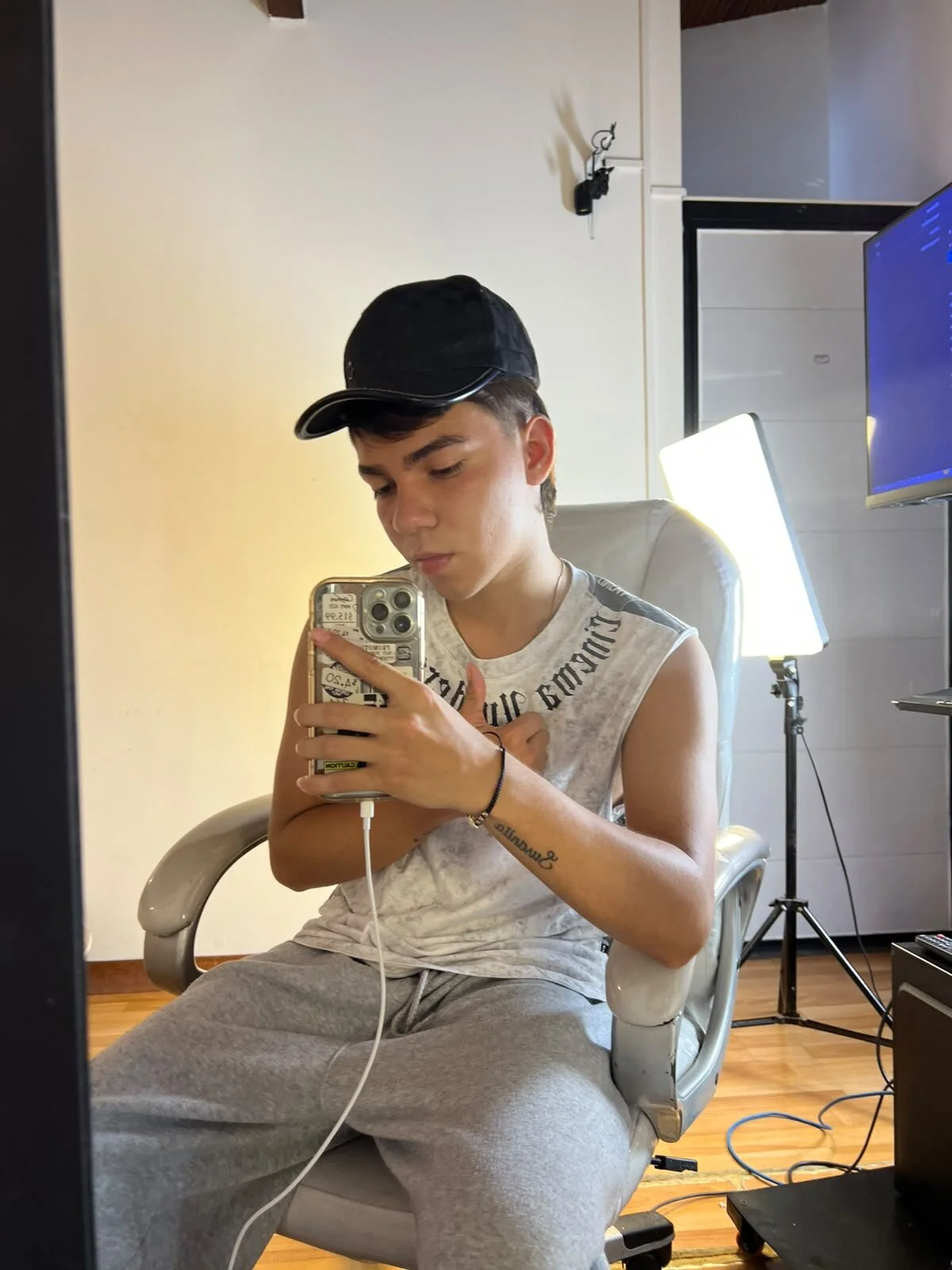 Alex_whesth Trending Plaatje 3814
