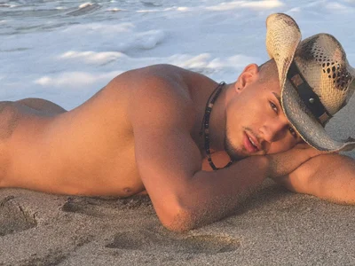 vacaciones 💦💚 de Aaronfox_x Foto 3