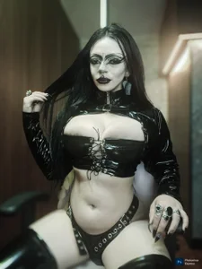 Belladonna_trix 🖤💀💦 Bilde 6