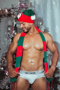 magnusclarkの🎄🎁 🎉Merry Chritsmas 🎉🎁🎄の 5枚の写真