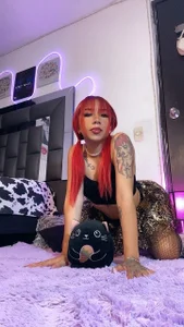 Public od Andreiina_240  4 snímek