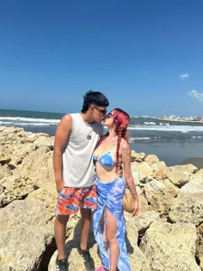 LilithAndJacob Join us on our vacations 🌊🏖️ Bilde 3
