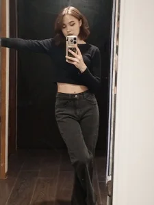 Viola_MurPublic Bild 2