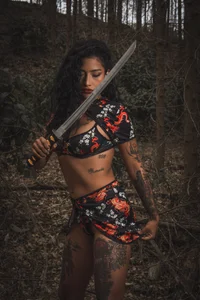 a beautiful warrior 🖤❤ de Isis_Moon  5 photos