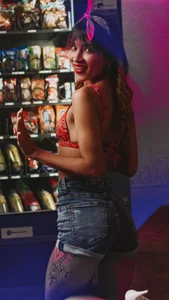 Catalina_Stormm I love this look Kuva 7