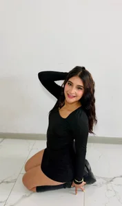 nyx_kitty_a Public Foto 3