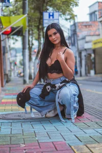 Miiaa_jones New Look 💙💜🖤 Foto