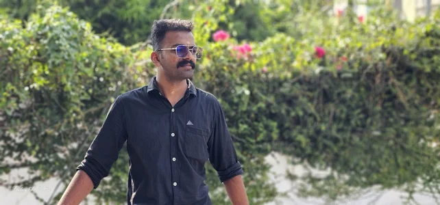 nithinrr Public Gambar 3