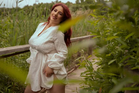 AnnMayX spring time Pic 4