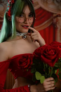 naomi_unu glamour and love Pic 9