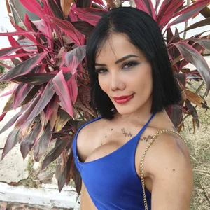 juliane_sweer1 blue me Pic 8