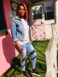 MaturePrettyLady01 Public Foto