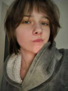 Me on fluffy rest de ExitedTroth  Imagens