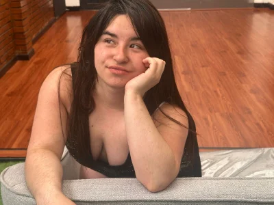 Anya_Volker Public slika 6