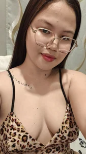ThePrettySecret Selfie slika 2