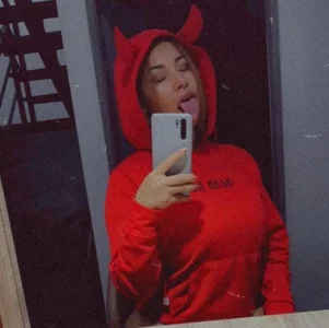 Public de CelesteBreedlove  5 photos