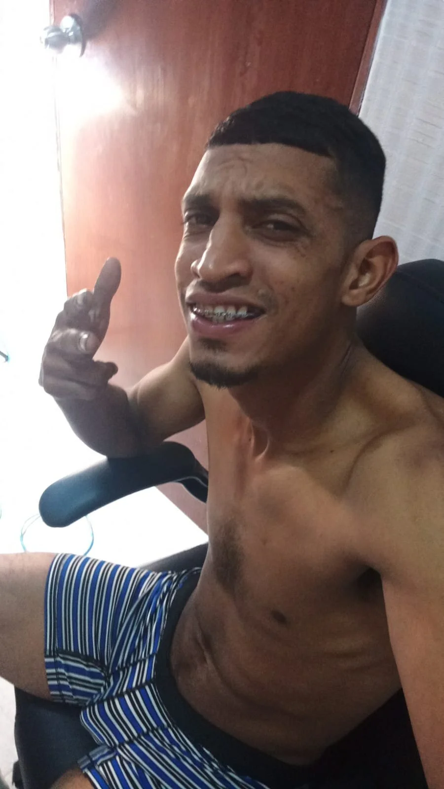 Ảnh Thịnh Hành của brad_Browns 2140