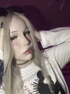 CassieRey it's me heheh😈 slika