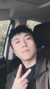 Theo615のPublicの 2枚の写真