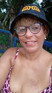 lilyhung1 face lily টি ছবি