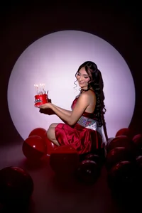 LIZZY_VALL Today I am celebrating my birthday, but I am the one who thinks of misbehaving.🔥🎂 Pic 3