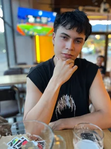 Edward_oa 🍃 Poză