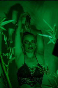 Jeanineescott SAN PATRICIO Pic 2