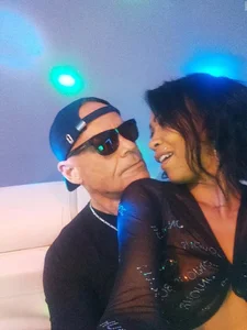 FirexxxDesire69 Public Foto 3