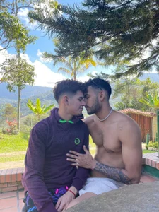 JACSON AND MATT de oversizedxguys  Imagens