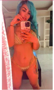 Veluzka80 Public Gambar