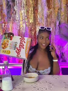 SavannahStorm 🌙 “𝐓𝐡𝐞 𝐜𝐡𝐚𝐫𝐦 𝐨𝐟 𝐬𝐢𝐦𝐩𝐥𝐢𝐜𝐢𝐭𝐲”🌙 Immagine  6