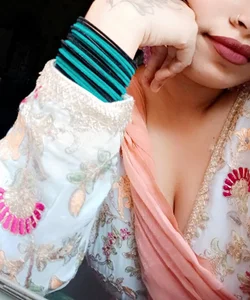 pushpa-rani1 Public Pic