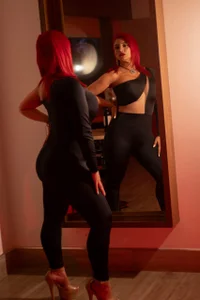 LILIANHOT-milf Public Pic 3