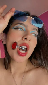 Nicollemays Sensual plug Immagine  9