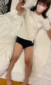 yui-072 Public Pic 5