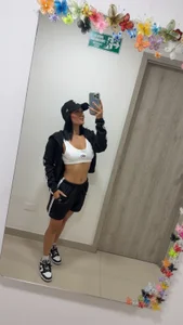 Scarlett_12 your favorite style Immagine  4