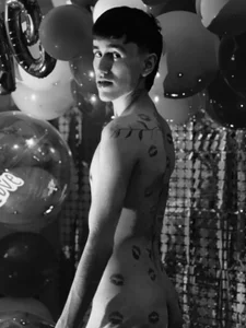 sweet_twiink 🎀𝗵𝗮𝗽𝗽𝘆 𝘃𝗮𝗹𝗲𝗻𝘁𝗶𝗻𝗲´𝘀 𝗱𝗮𝘆 🎀 Hình 2