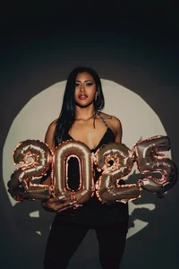 StormyButty18 HAPPY NEW YEAR🎇🍷  3টি ছবি