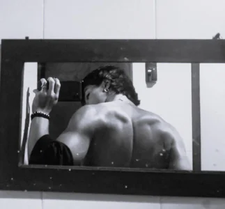 Liam_Grayson_ Public รูป 