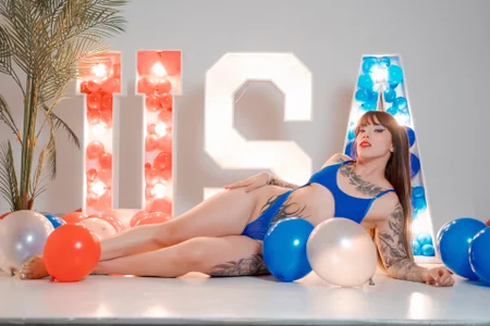 ValenGray Independence Day "Happy 04 Of July" Pic 4