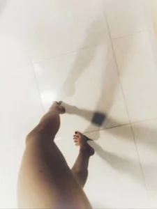 SonyasaysのFeetの 2枚の写真