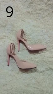 saralovens Heels  9টি ছবি
