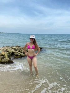 ON THE BEACH de 01victoria  Imagens