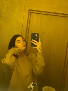 KaKotowski yellow dinooo 💛 Pic 3