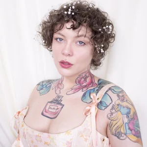 antonellastonne Me صورة واحدة|antonellastonne Me صورتان|antonellastonne Me  3 صور|antonellastonne Me  3 صورة