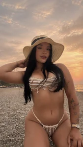 Alanasole 🏝️🏝️ Hình