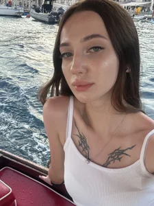 Kira_kim0Public Bild 2