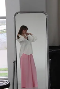 Lillian_Charm Public Foto 3